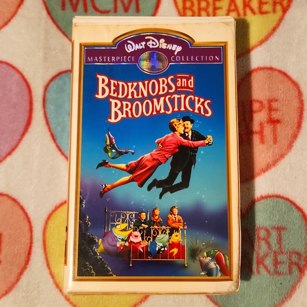 Disney ✨️ Bedknobs and Broomsticks Vhs